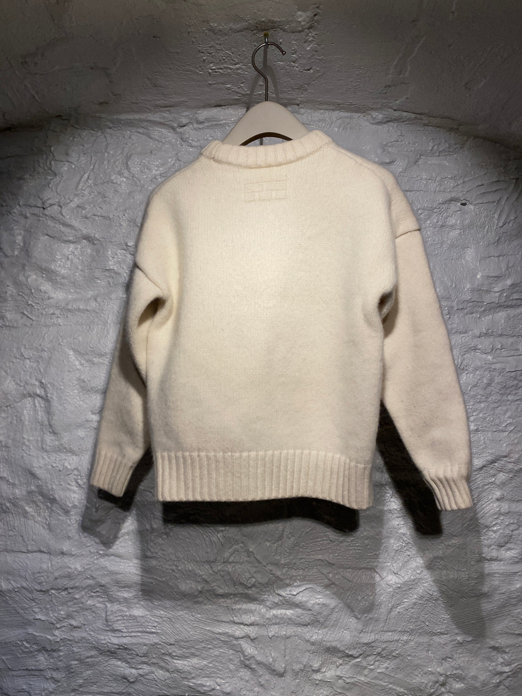 Frame x Ritz Unisex Cashmere White Sweater