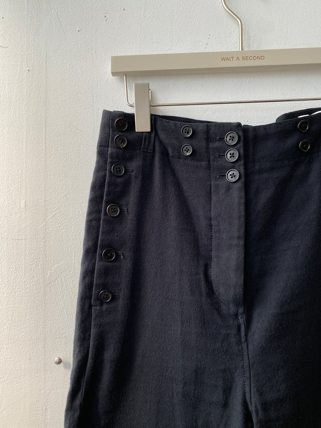 Ann Demeulemeester Black Buttons Adjustable Capri Trousers