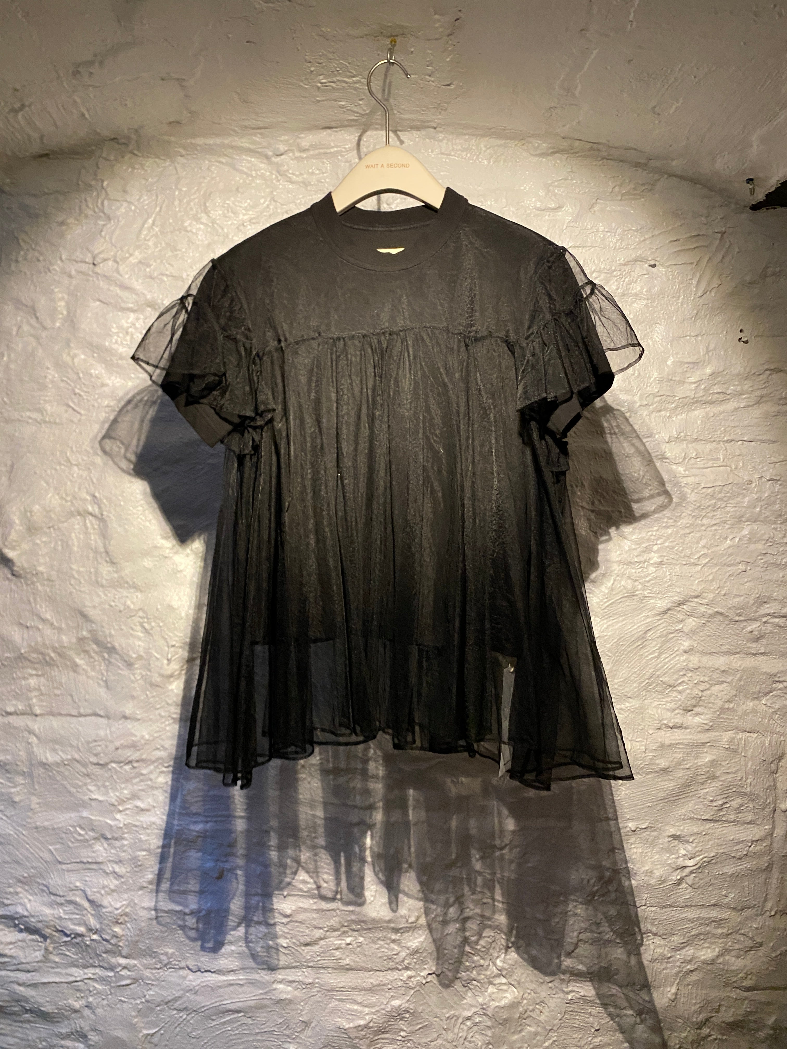 ShuShu Tong	Black Tulle Mesh Layered Crew Neck Top