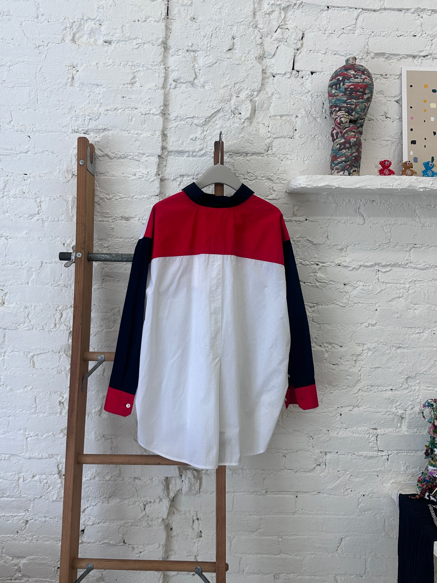 WAS-25824 Calvin Klein Black and white shirt with red pocket